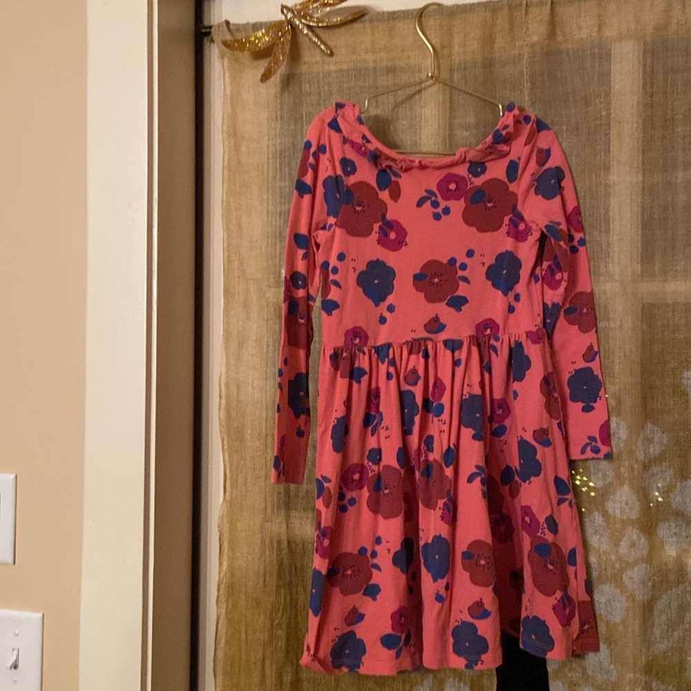 TEA COLLECTION girls’ size 7 floral dress.